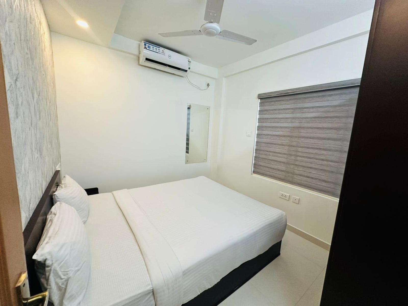 Hotel Nujoom Rooms & Apartments Kochi Exterior foto